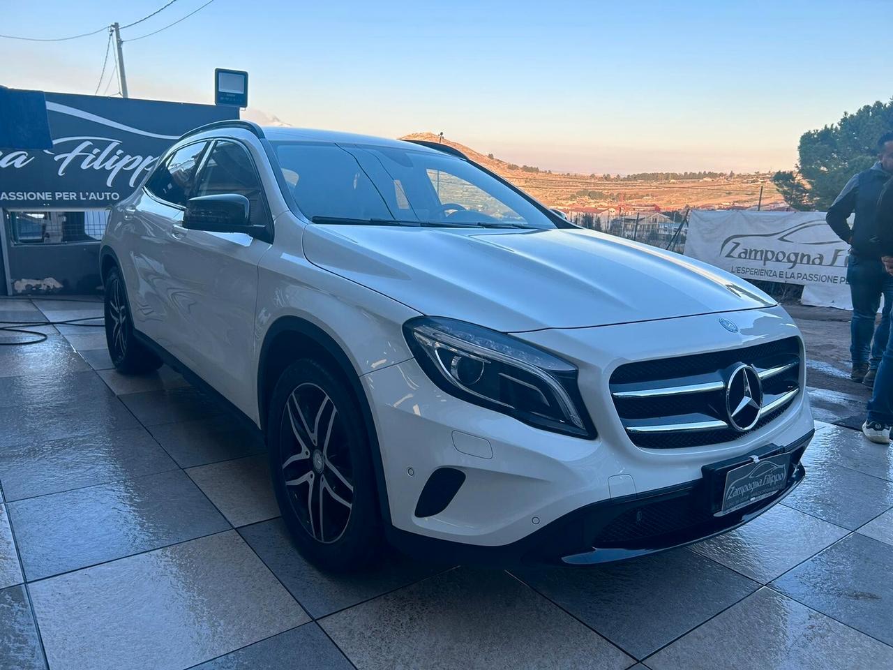 Mercedes-benz GLA 200D Automatic Executive 2016