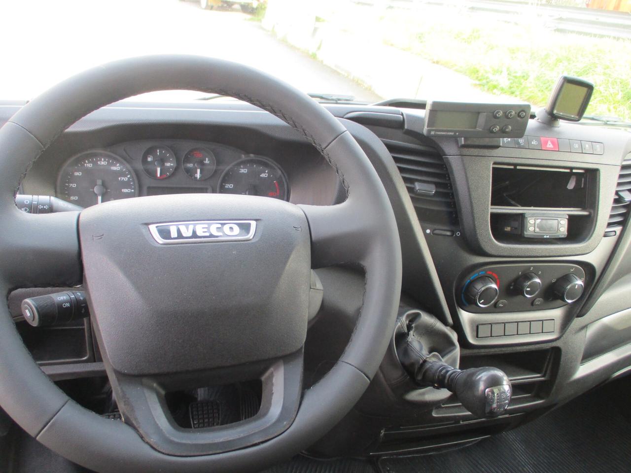 Iveco Daily 35C15 3000 150CV E6 FRCX-20° 05/27 PEDANA CARIC