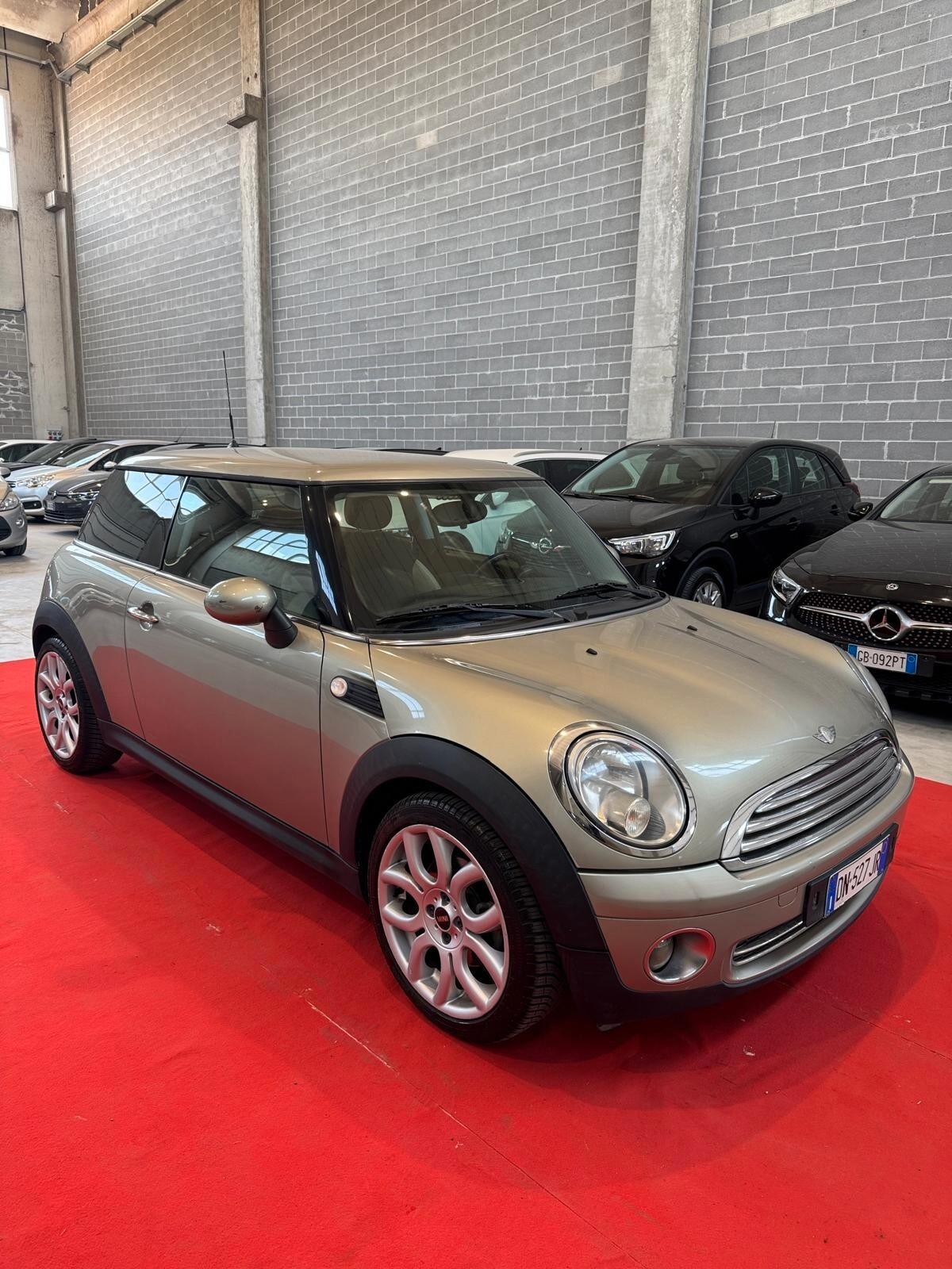 Mini 1.6 16V Cooper Salt