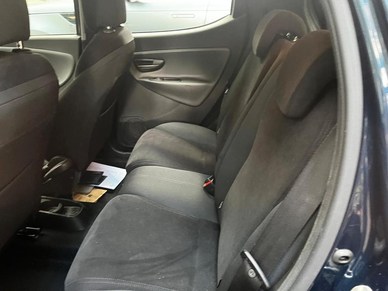 Lancia Ypsilon 1.2 69 CV 5 porte Platinum
