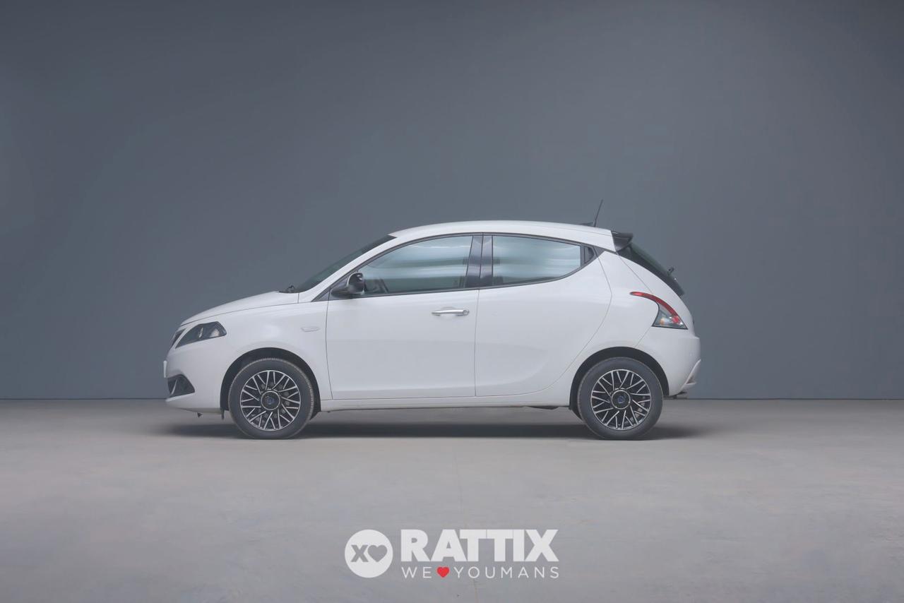 Lancia Ypsilon 1.0 Firefly Hybrid 70CV Platino