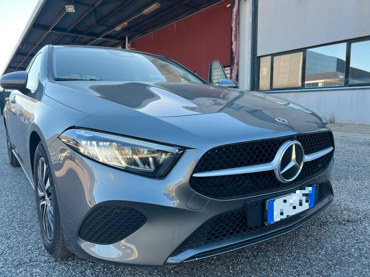 Mercedes-benz A 180 d Automatic AMG Line Advanced Plus -2025