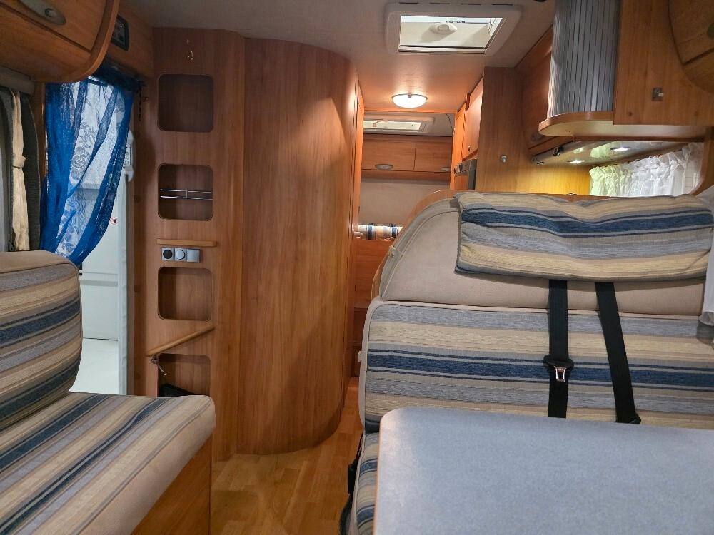 CAMPER ADRIA CORAL S 680 SPL