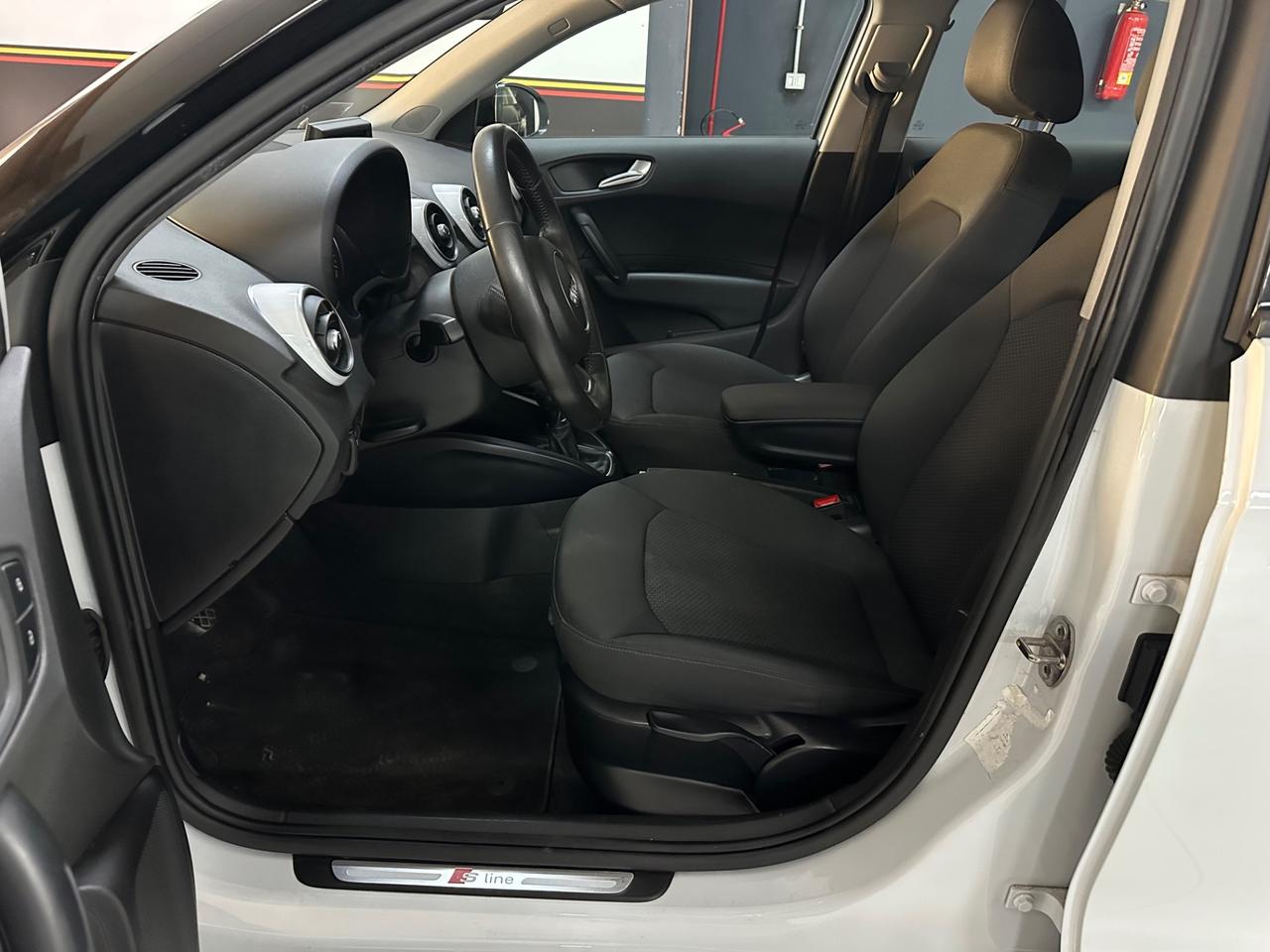 Audi A1 SPB 1.6 TDI S line edition