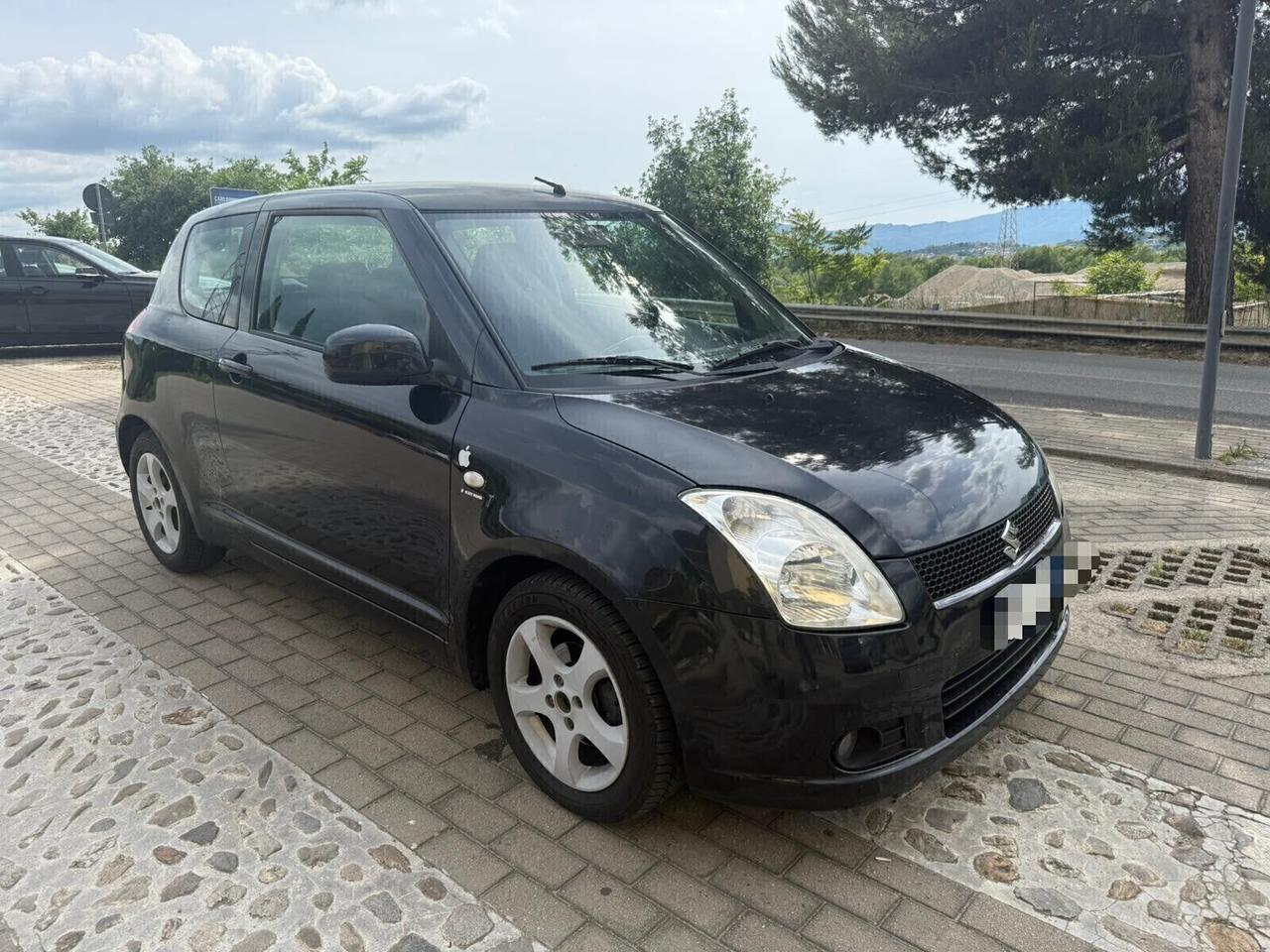Suzuki Swift 1.3 DDiS 3p. GL