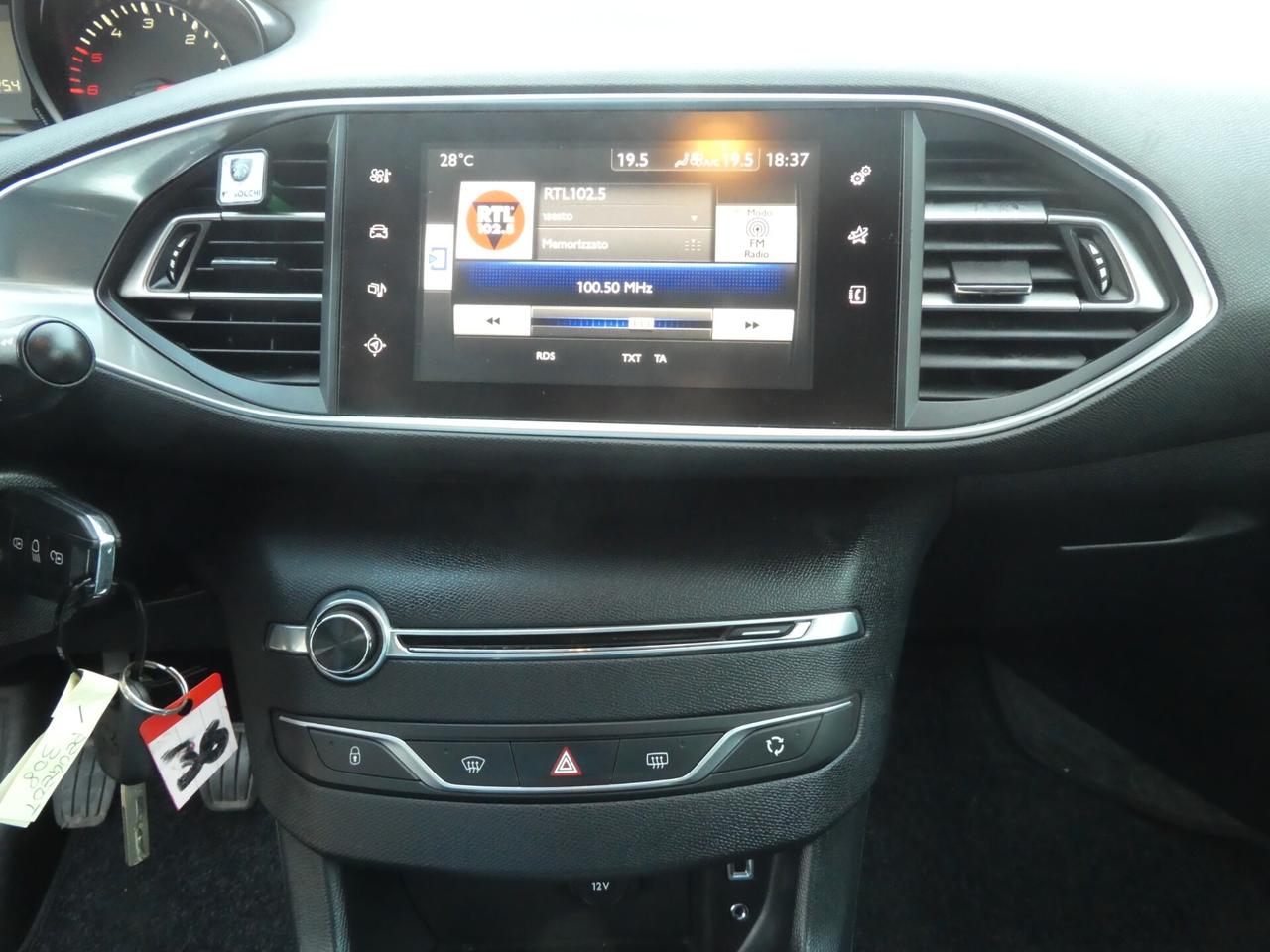 Peugeot 308 BlueHDi 100 S&S SW ok neopatentati