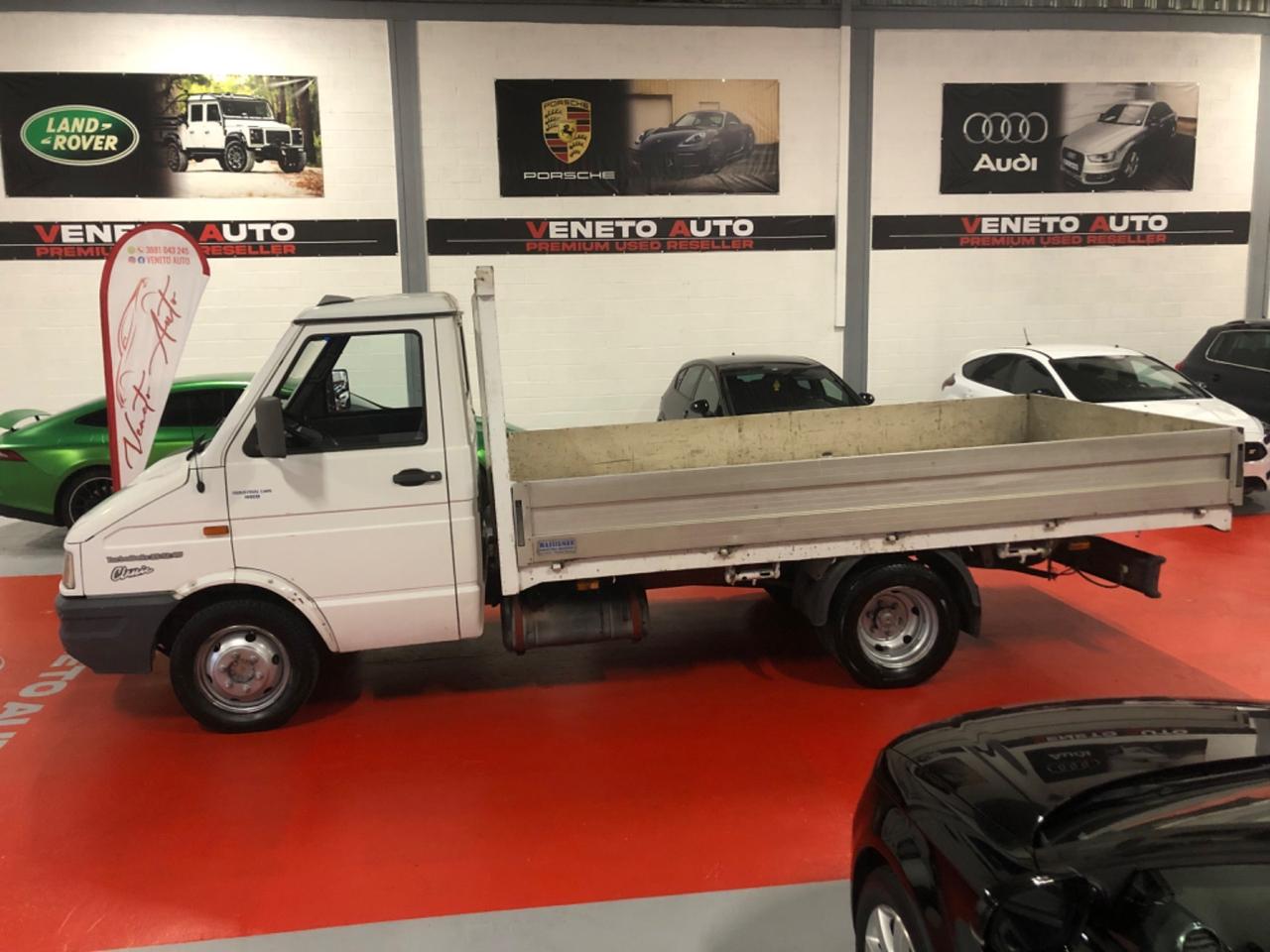 Iveco Daily Cassone fiso