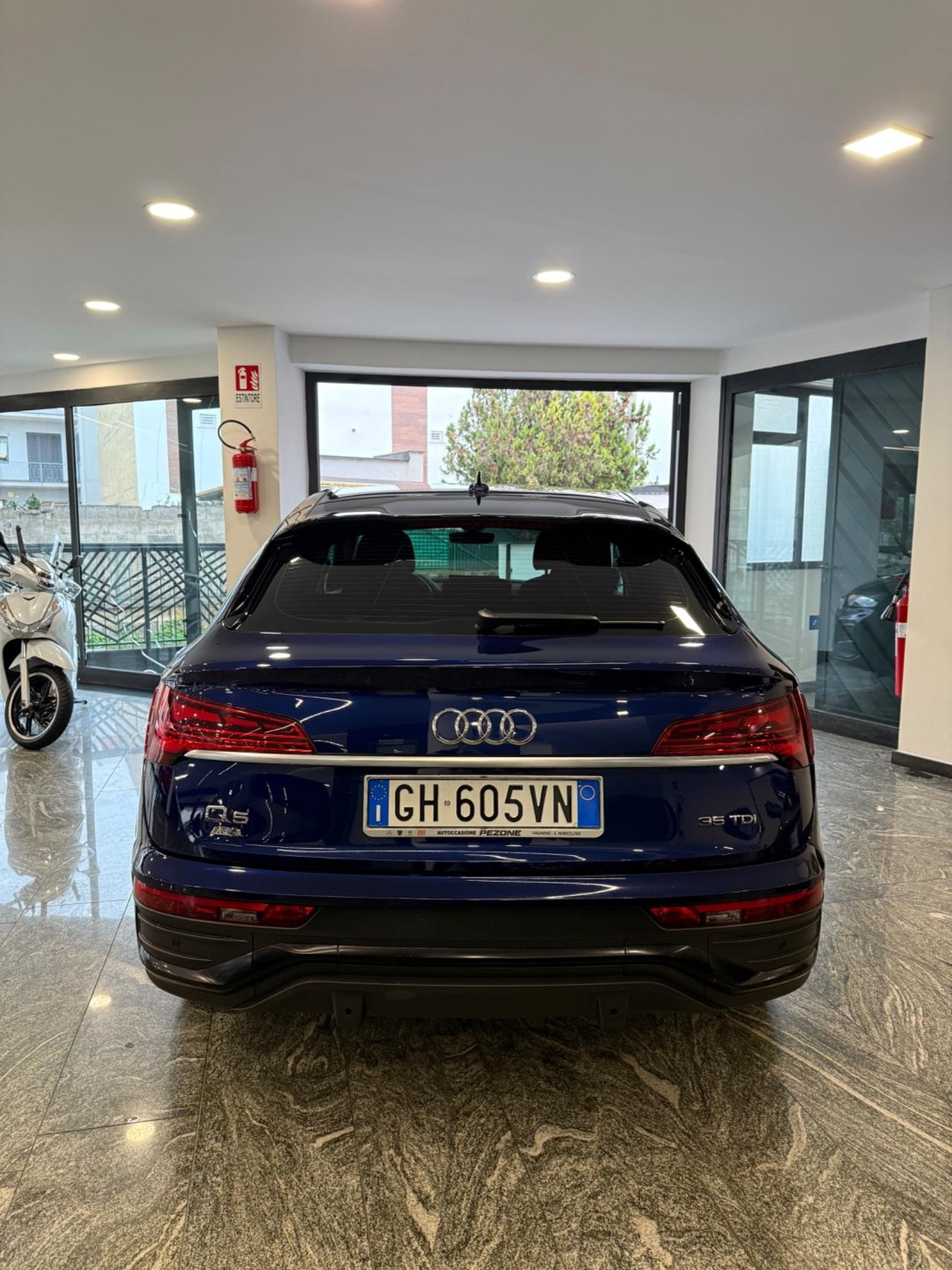 Audi Q5 35 TDI S tronic Business Advanced