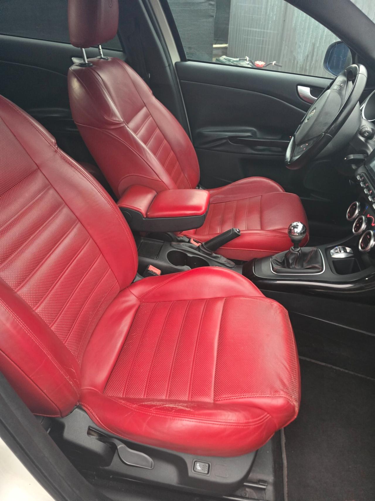 Alfa Romeo Giulietta 2.0 JTDm-2 140 CV Exclusive