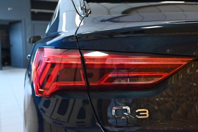 AUDI Q3 SPB 35 TDI S-TR.BUSINESS S-LINE 19" CAM360°RADAR!!
