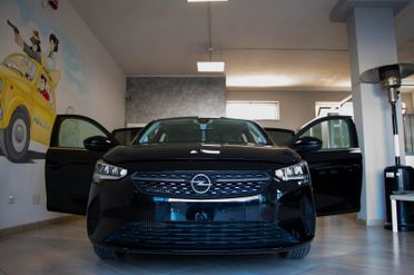 Opel Corsa .