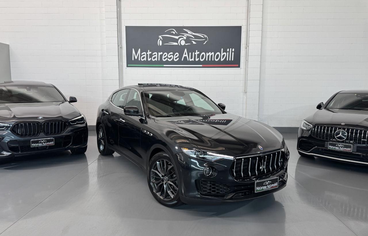 Maserati Levante Q4 V6 3.0cc 250cv Tetto apribile Sospensioni Autoregolabili IVA Esposta
