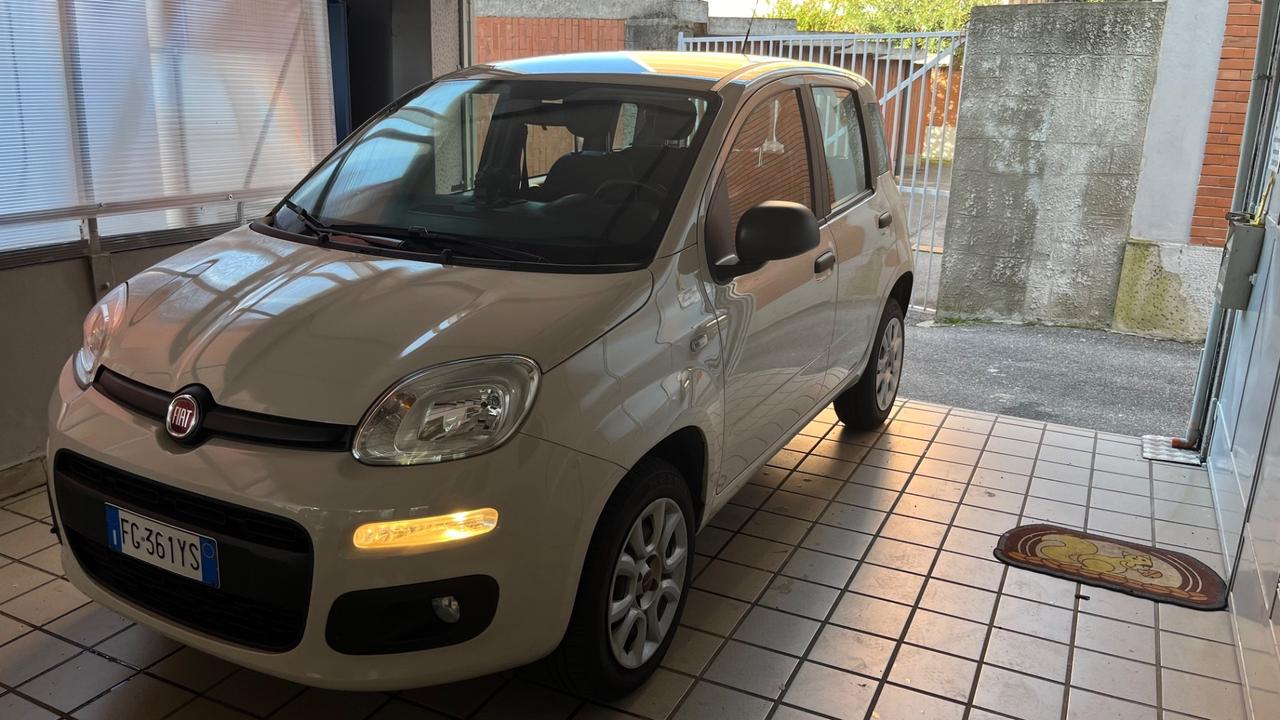 Fiat Panda 0.9 TwinAir Turbo Natural Power Lounge