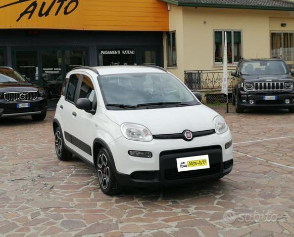 FIAT Panda 1.0 FireFly S&S Hybrid City Life 5 Po