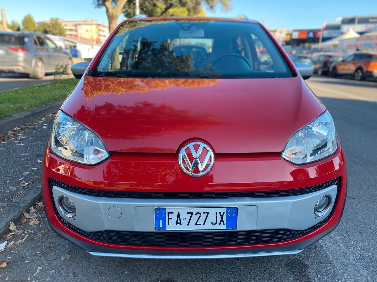 Volkswagen up! 1.0 75 CV 5p. cross up! unico proprietario ! ok per neo patentati