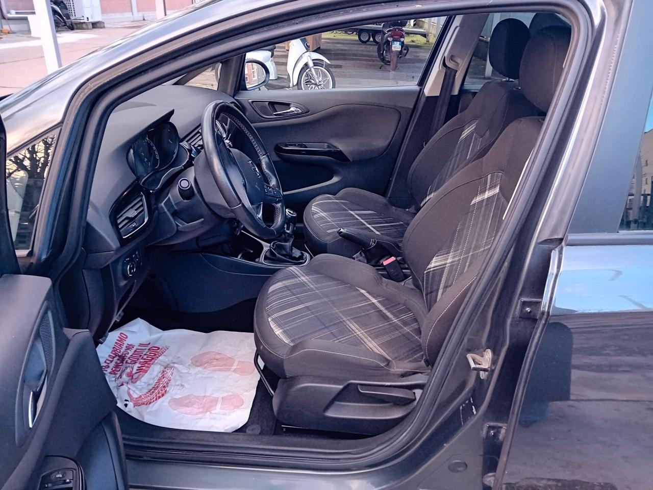 Opel Corsa 1.4 90CV GPL Tech 5 porte Innovation