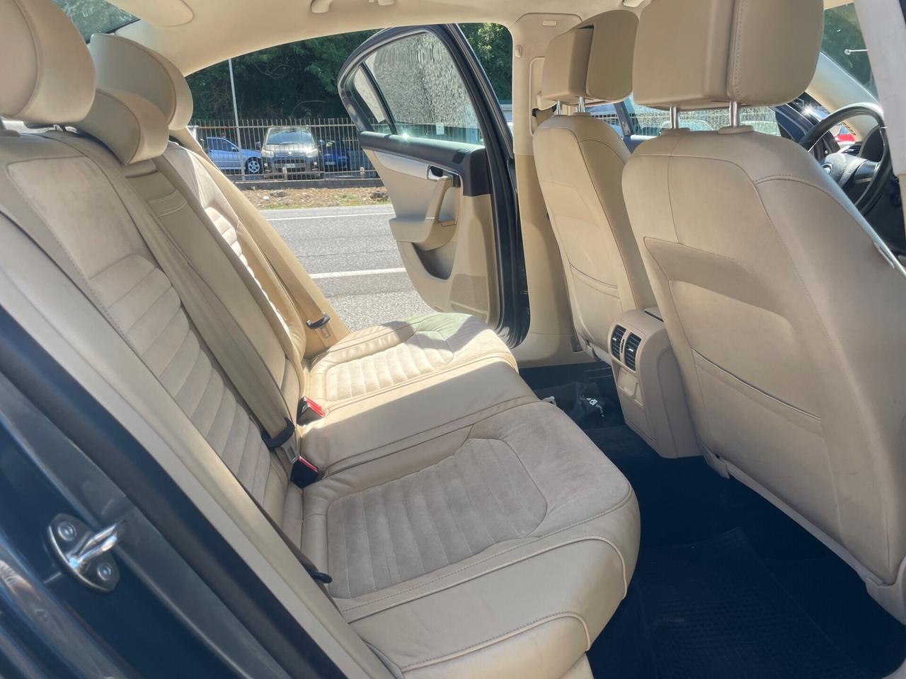 Volkswagen Passat Bs. 2.0 TDI DSG Highline BMT