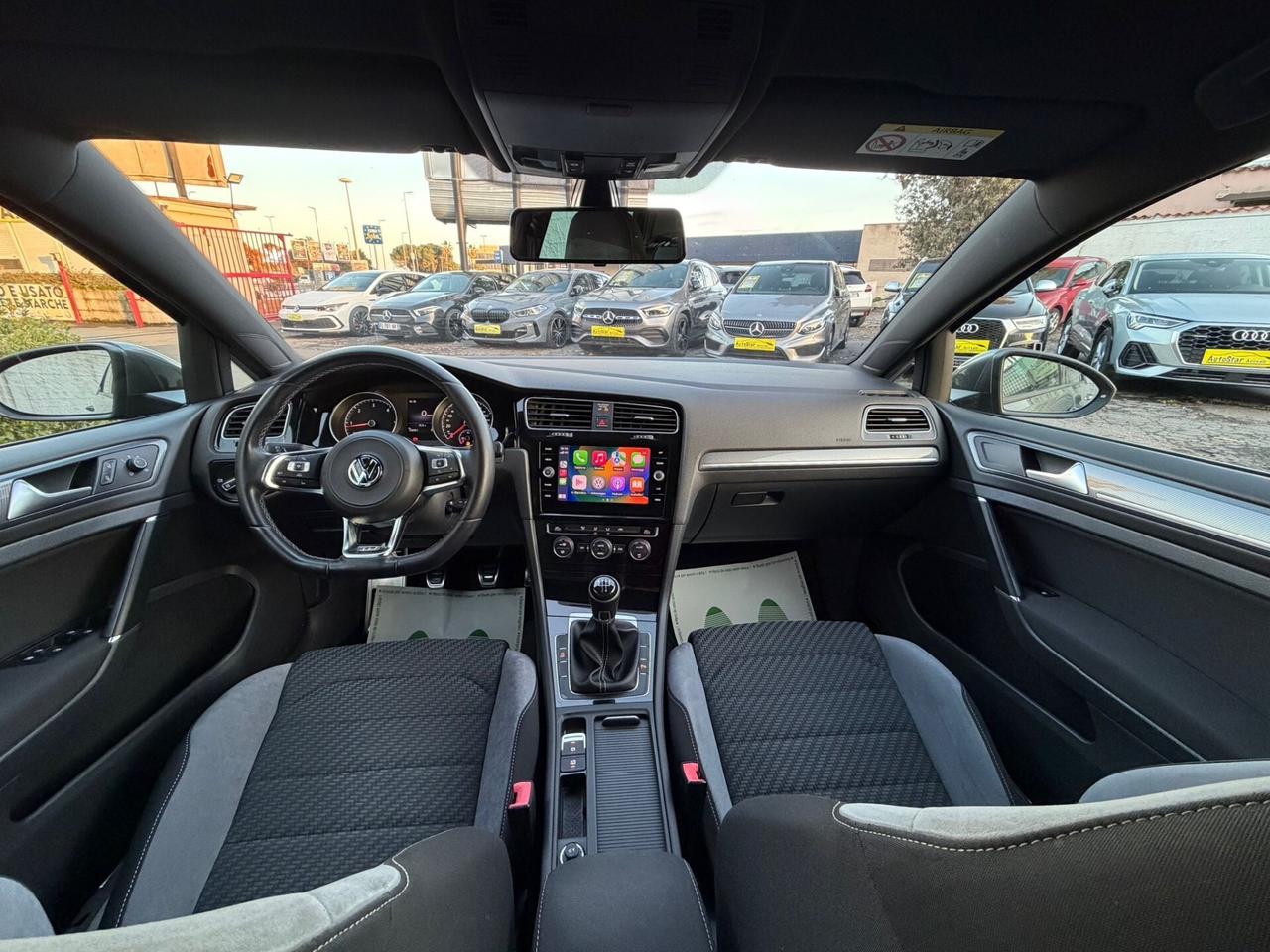 Volkswagen Golf 1.6 TDI 115 CV R-LINE