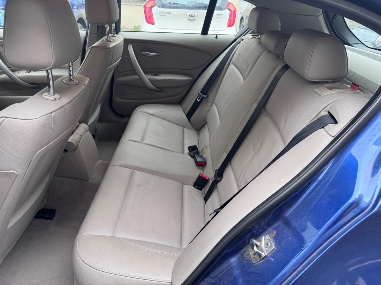 Bmw 120i benzina 5 porte Futura