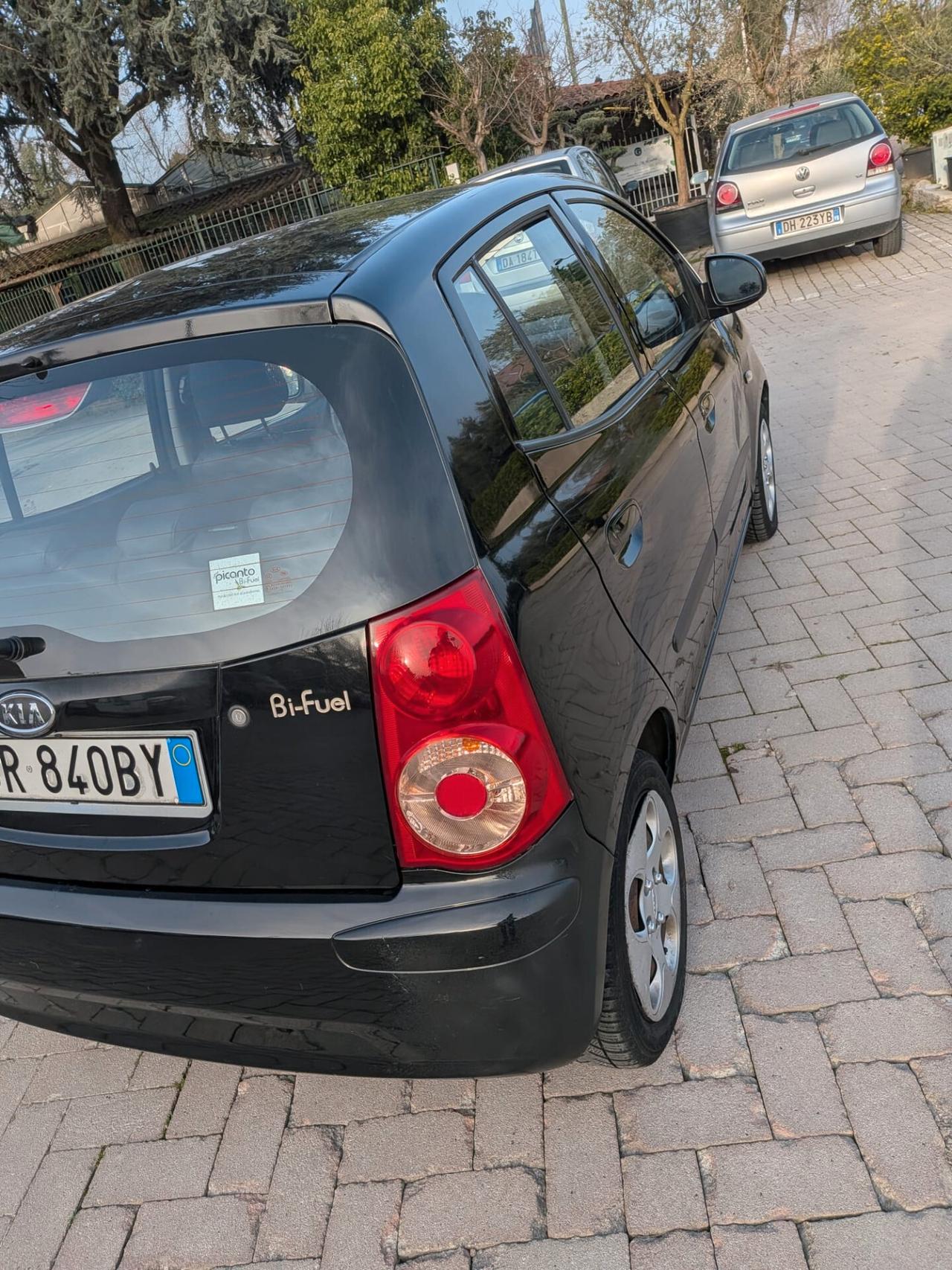Kia Picanto 1.0 12V Life Bi-Fuel