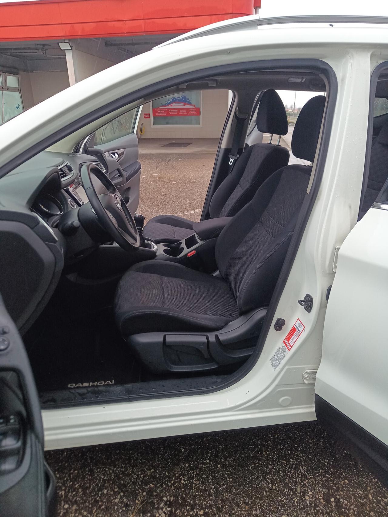 Nissan Qashqai 1.5 dCi Tekna