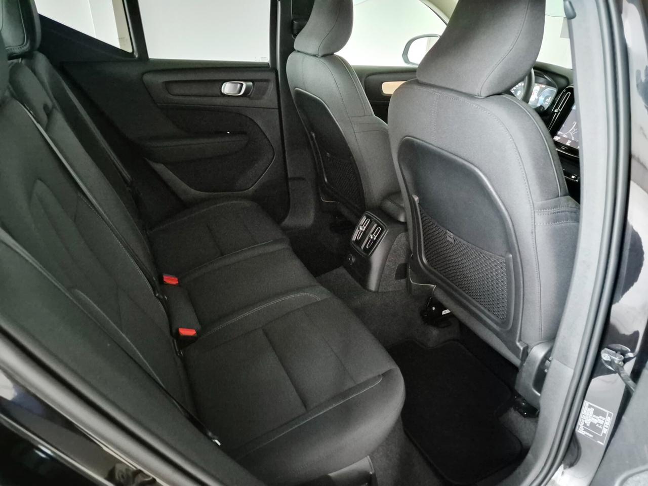 Volvo XC40 1.5 PLUG-IN T4 INSCRIPTION FULL-LED CARPLAY NAVI