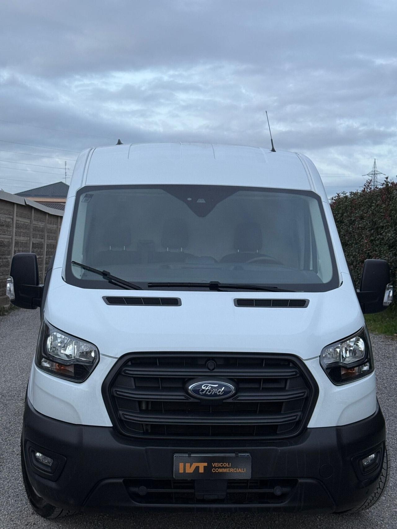 Ford Transit L2H2 2023