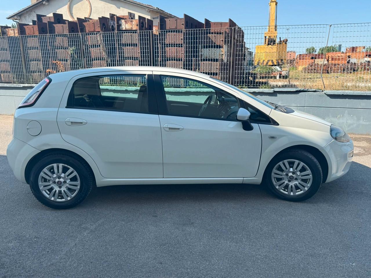 Fiat Punto 1.3 MJT II 75 CV 5 porte Lounge