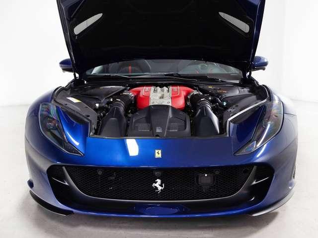 Ferrari 812 GTS