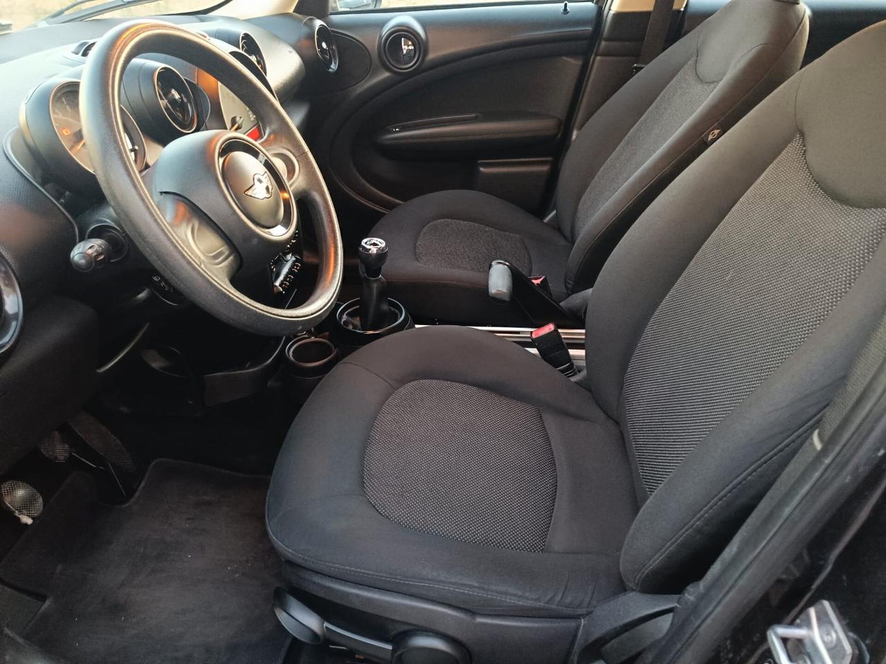 Mini Cooper D Countryman 1.6 2015 solo 129.000 Km.
