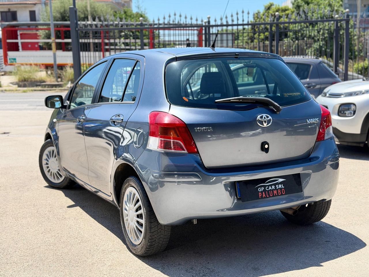 Toyota Yaris 1.3 5 porte Sol X NEOPATENTATI