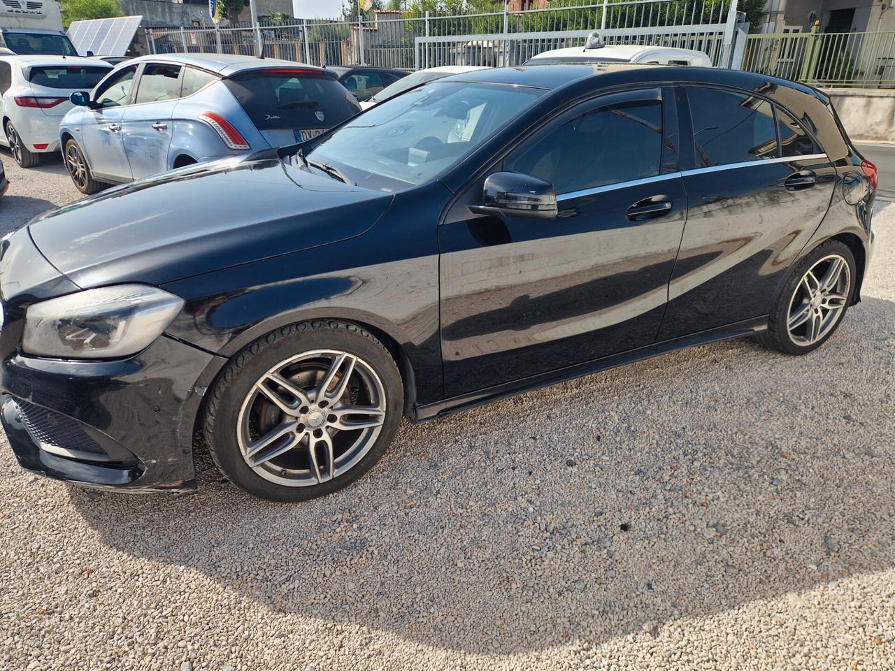 Mercedes-benz A 180d Automatic -2015