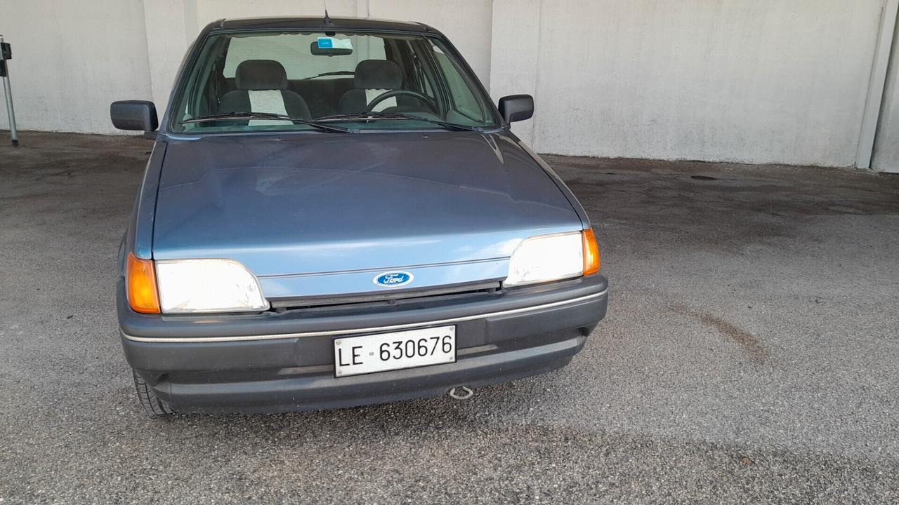 Ford Fiesta 1.1 5 porte Ghia