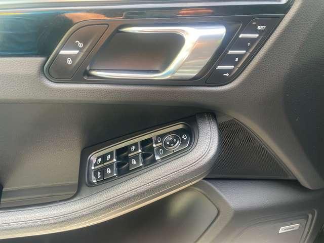 Porsche Macan 3.0 D V6 Navi PASM Tetto Euro 6B Bellissima!!!!