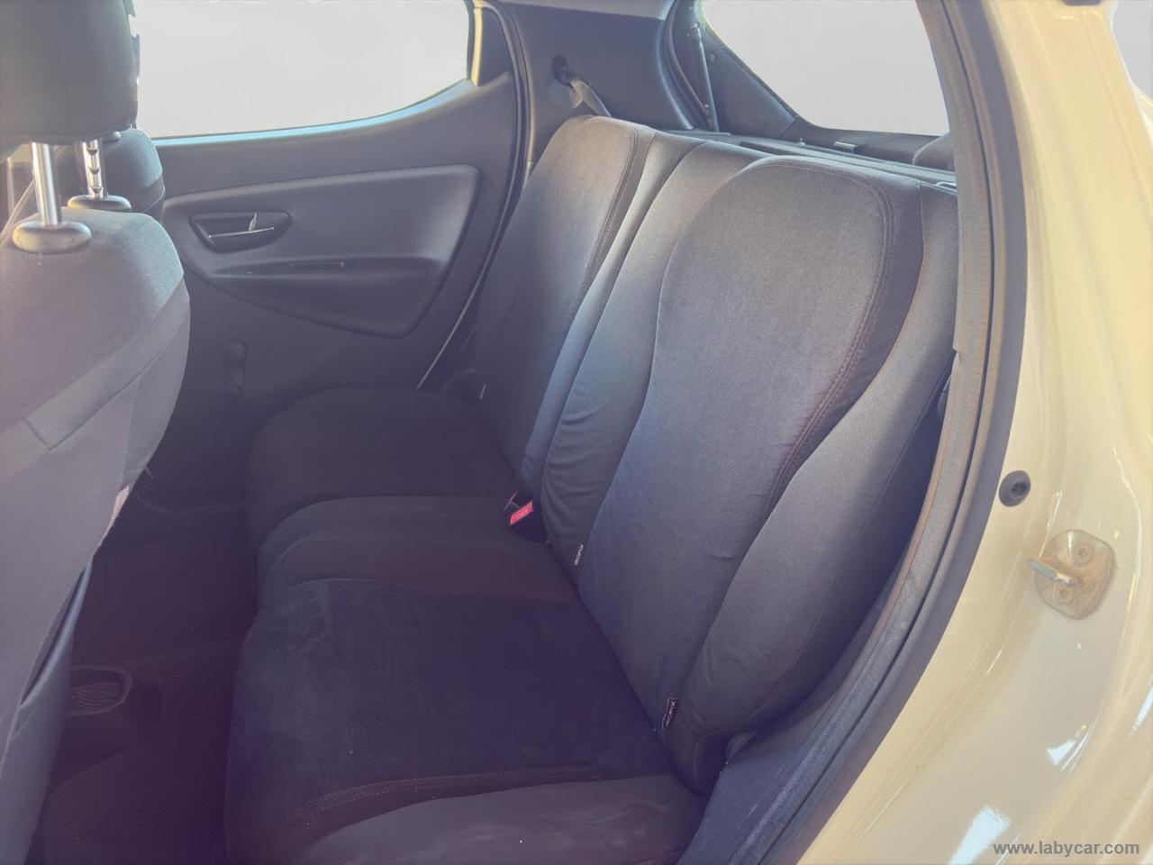 LANCIA Ypsilon 0.9 T.Air 85CV 5p. Met.Ec. Gold