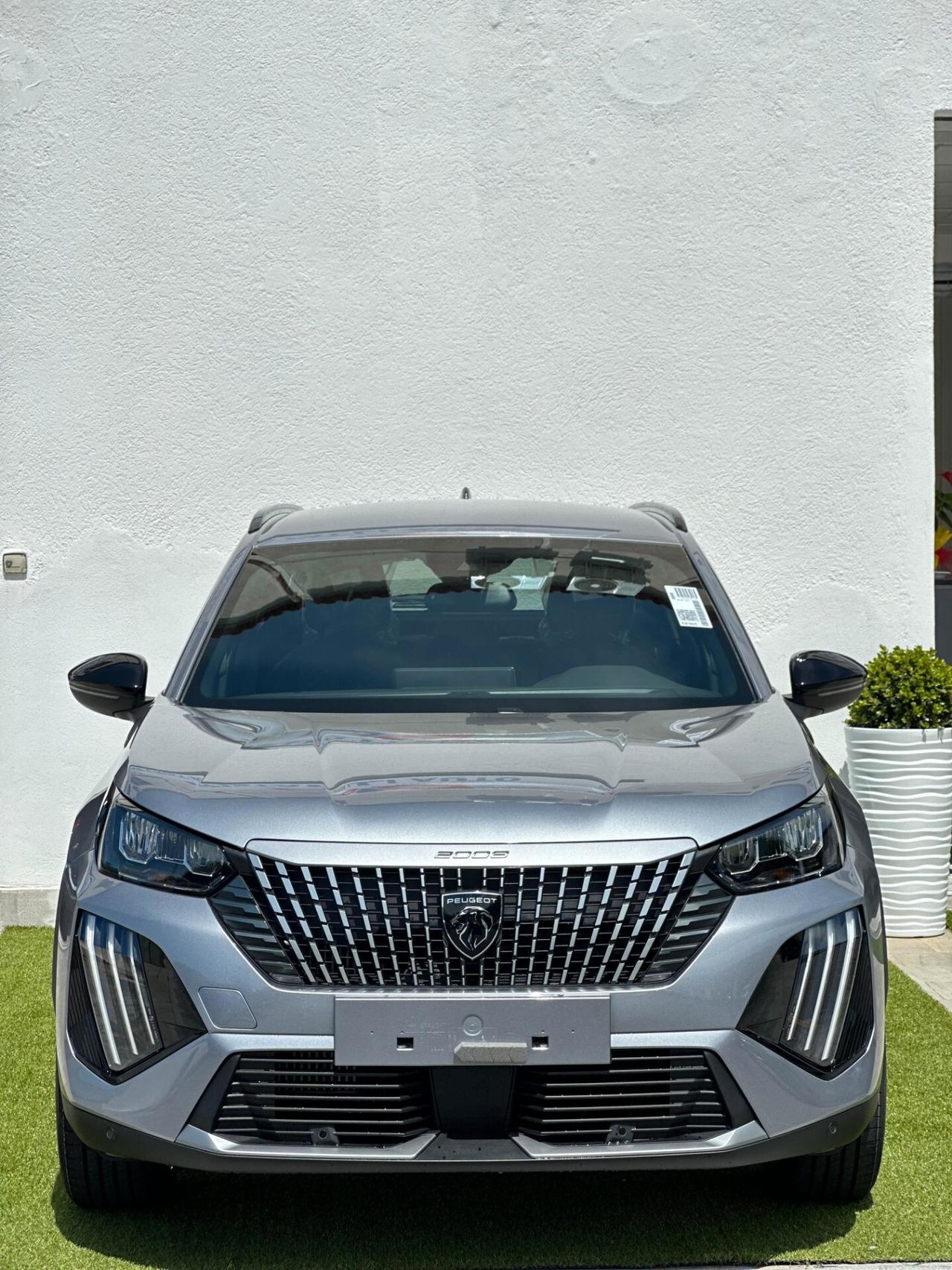 Peugeot 2008 PureTech 100 S&S Allure