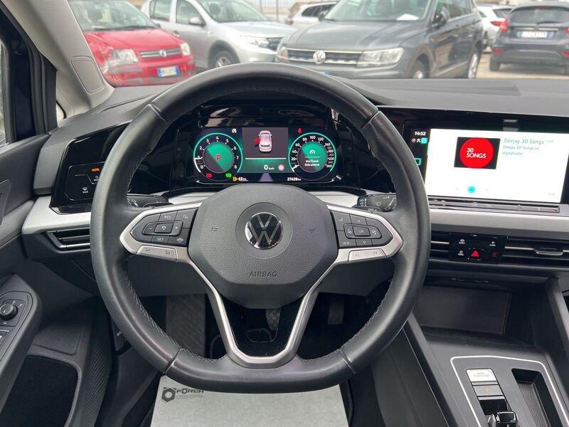 Volkswagen Golf 1.0 eTSI EVO DSG Life