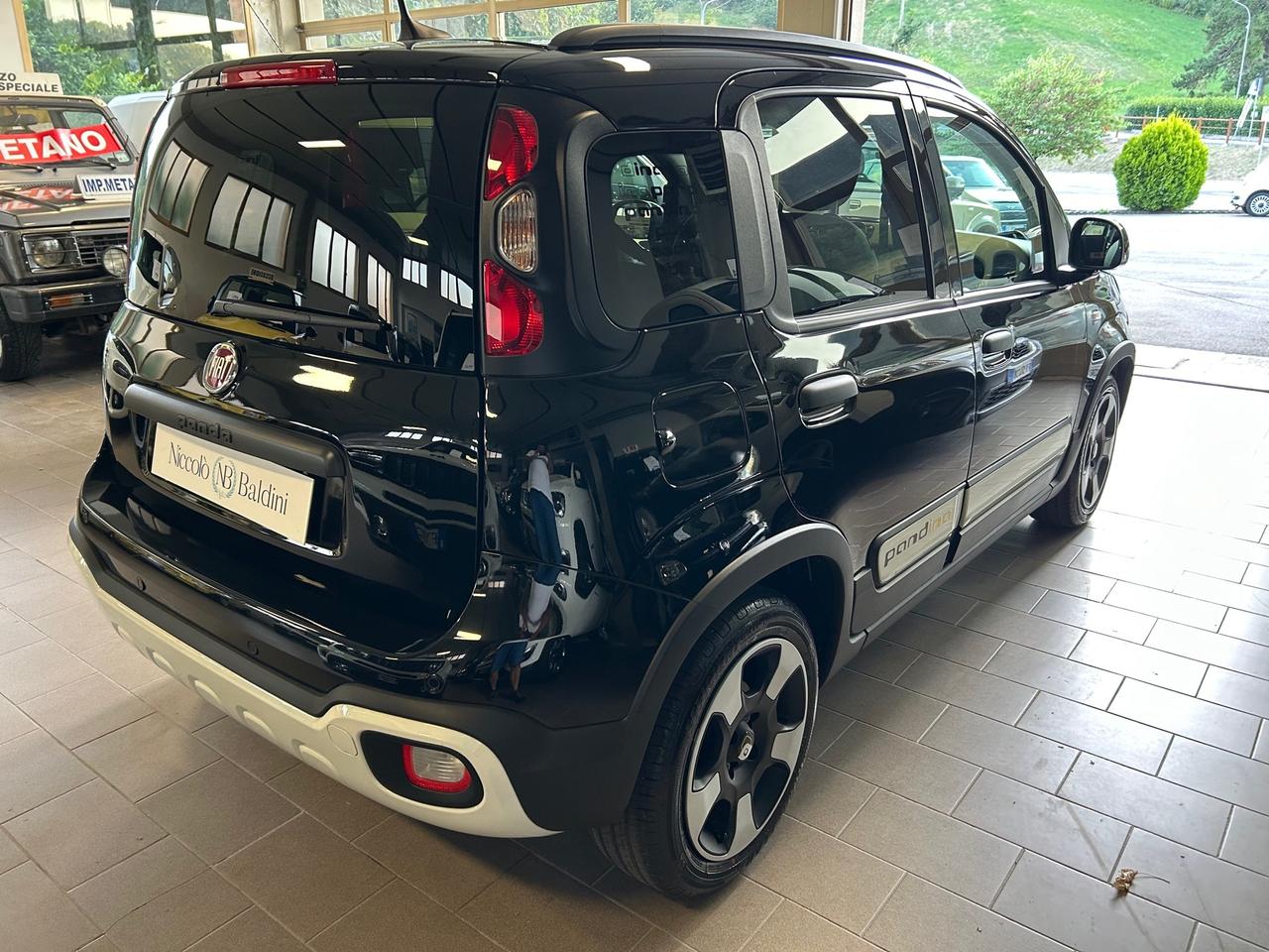Fiat Panda Cross Hybrid KM ZERO