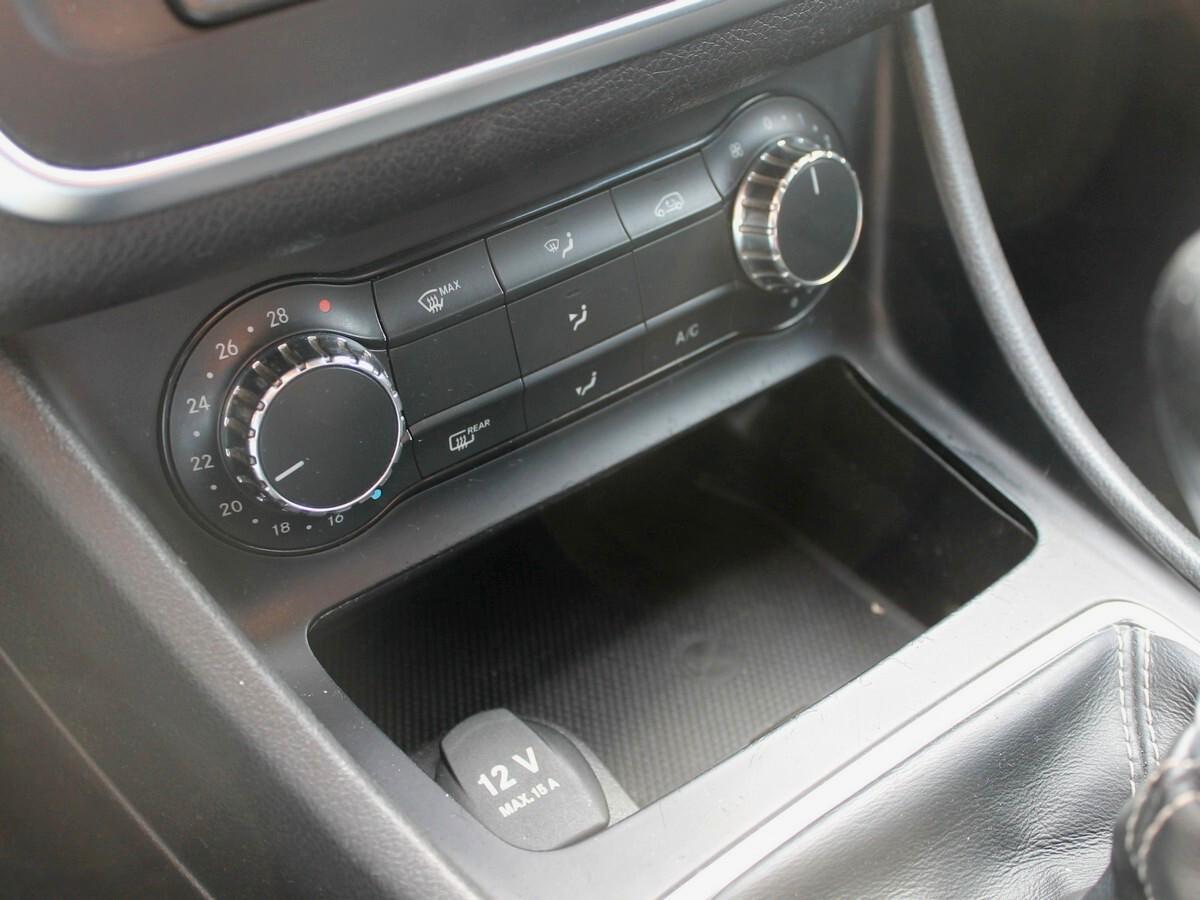 Mercedes-benz CLA 180 1.6 Benzina 122Cv Sport BiXeno Navi Cam GARANZIA 12 Mesi