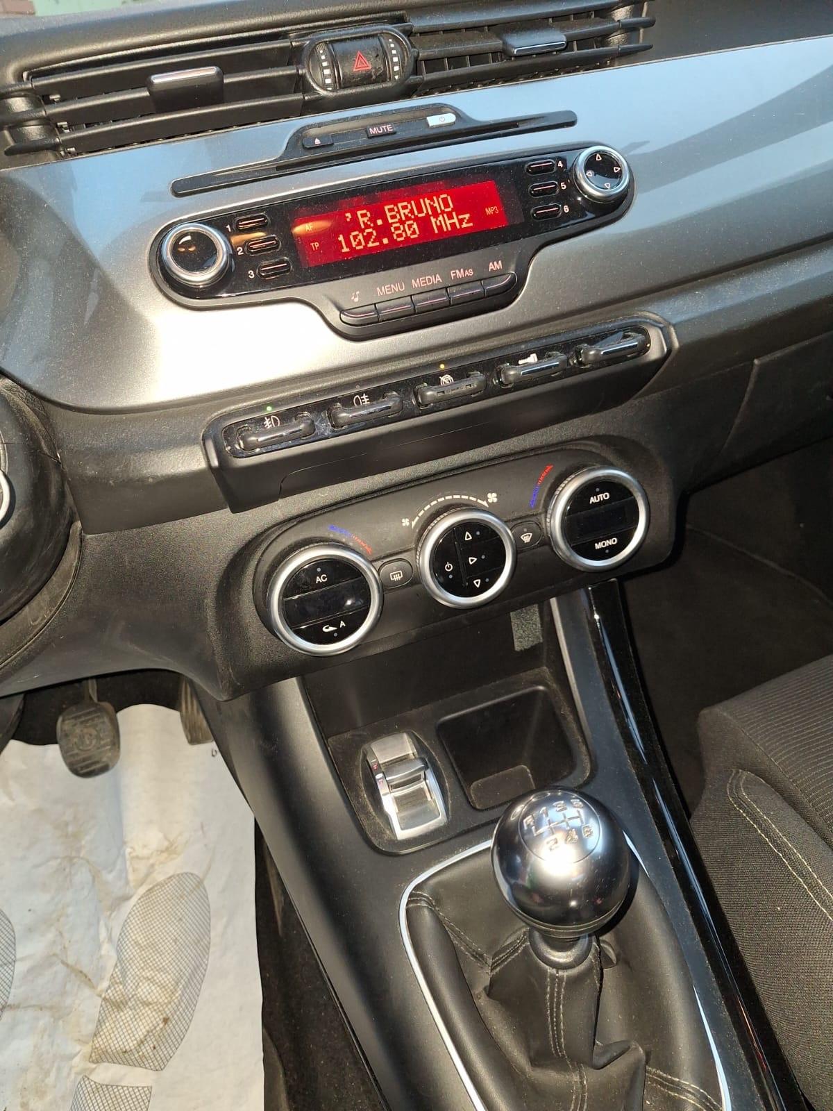 Alfa Romeo Giulietta 1.6 JTDm-2 105 CV Progression