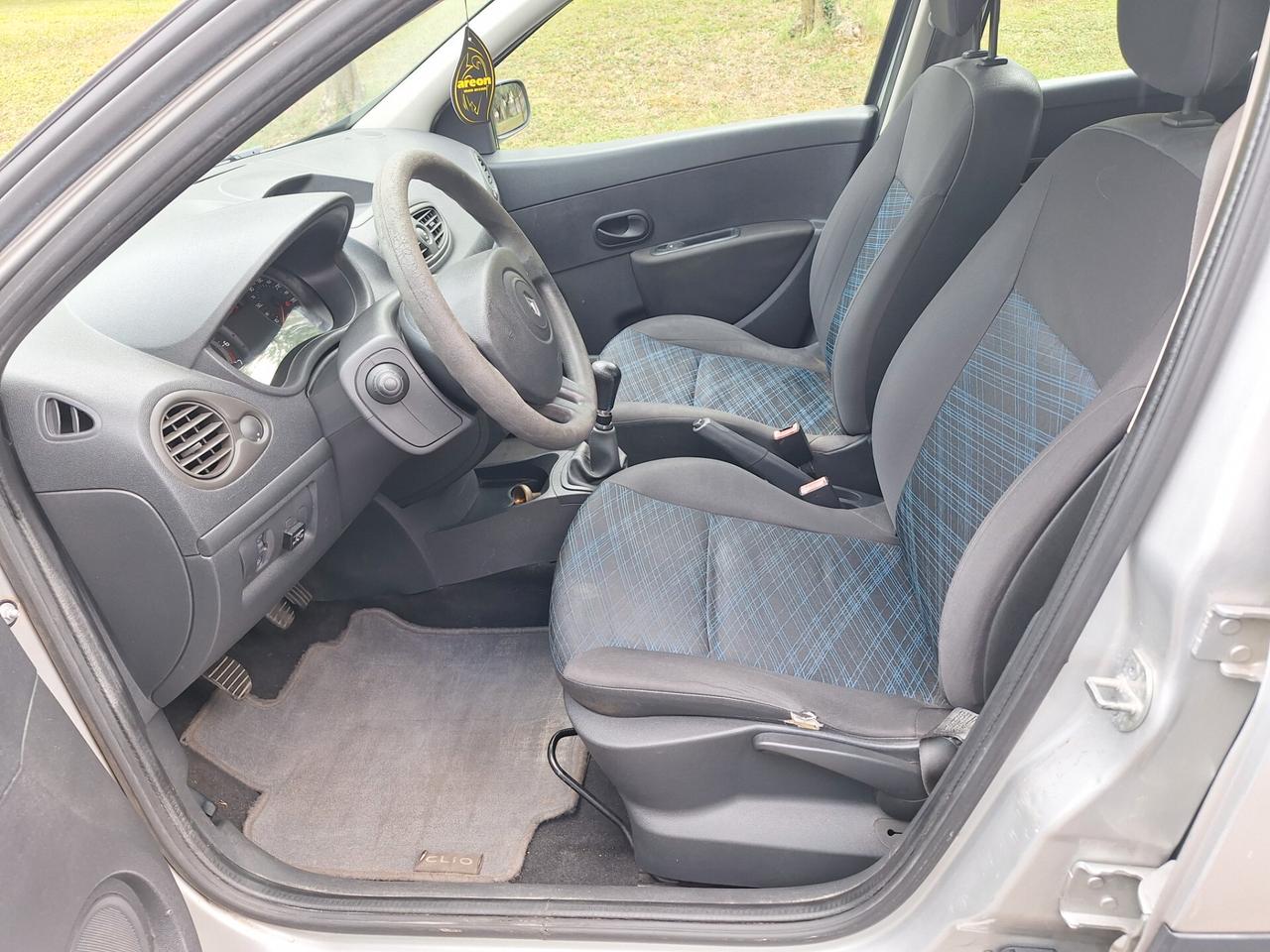 Renault Clio 1.2 B/GPL 75 CAVALLI OK NEOPATENTATI - 2008