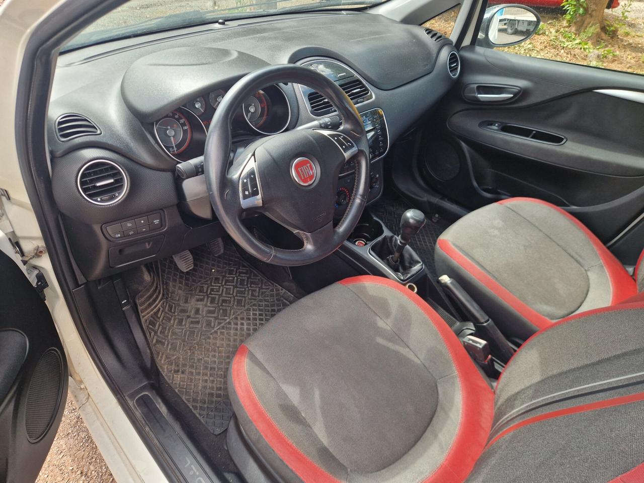 Fiat Punto 1.3 MJT 75 CV 5 porte Lounge-2014