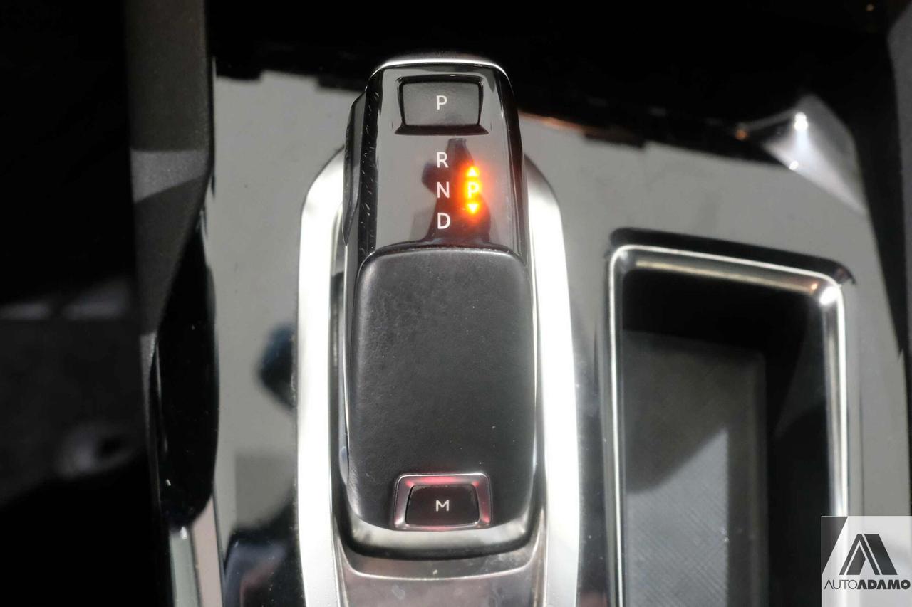 Peugeot 3008 BlueHDi 130 S&S Business