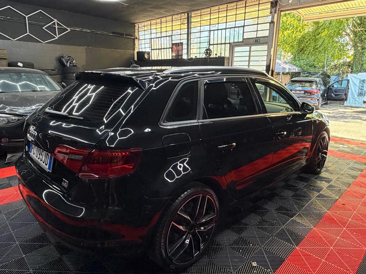 Audi A3 1.6 TDI clean diesel Attraction