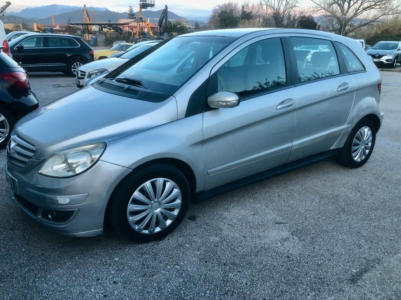 Mercedes-benz B 180 B 180 CDI