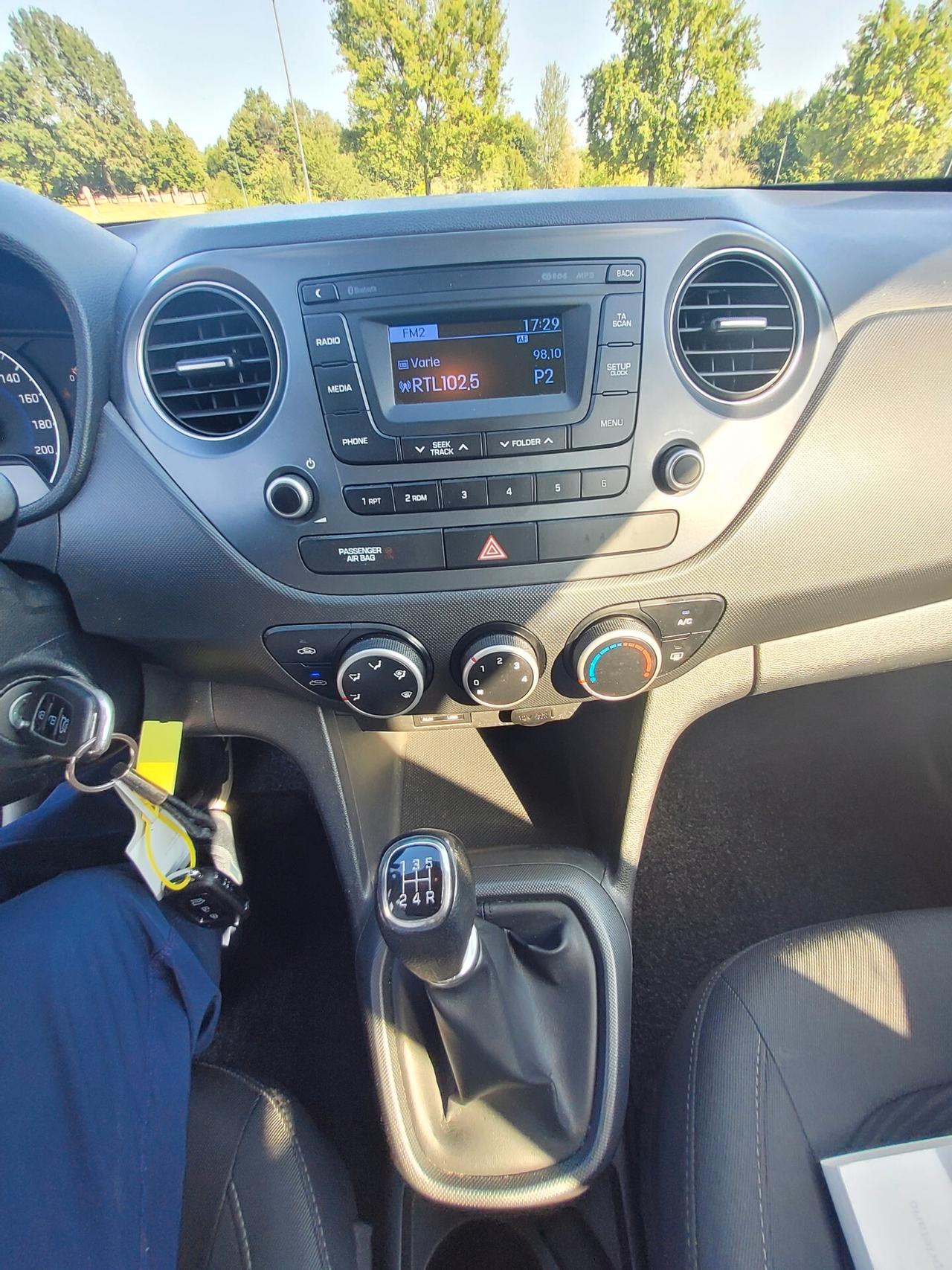 Hyundai i10 1.0 LPGI Econext Login