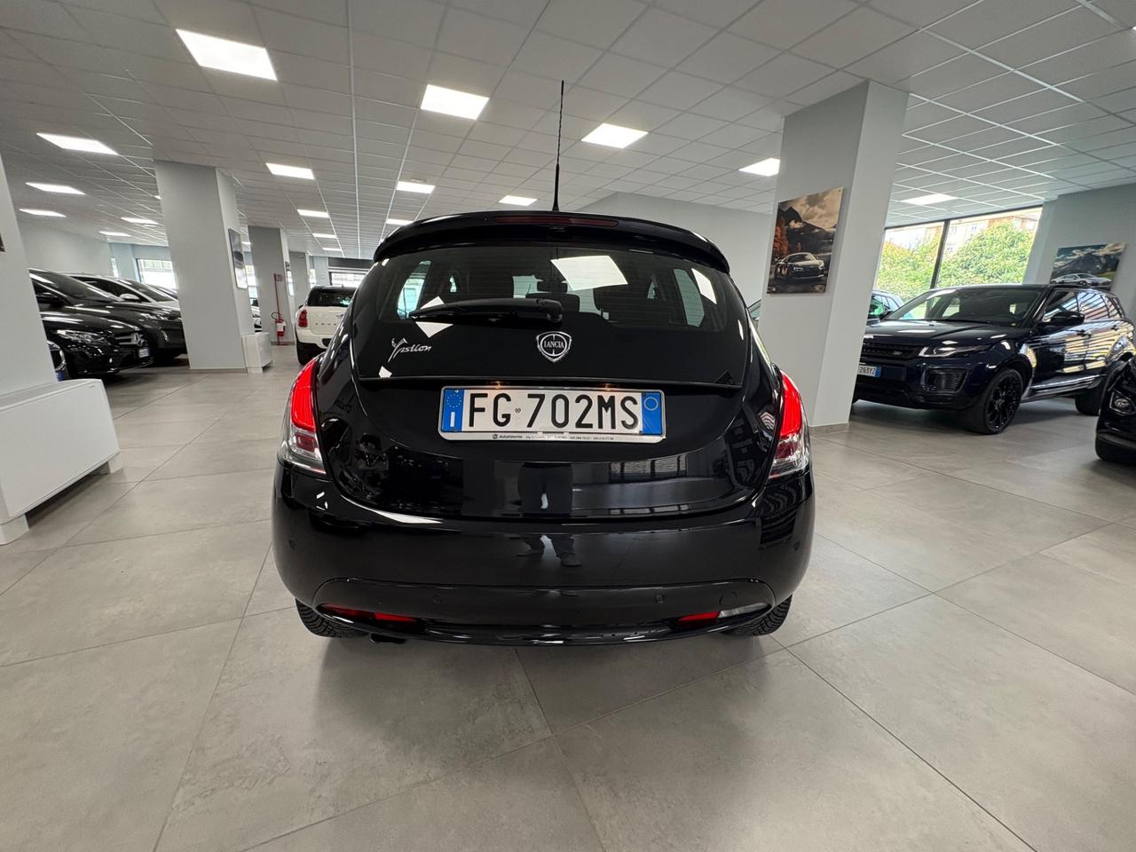 Lancia Ypsilon 1.2 benzina 69 CV 2016 km 95000