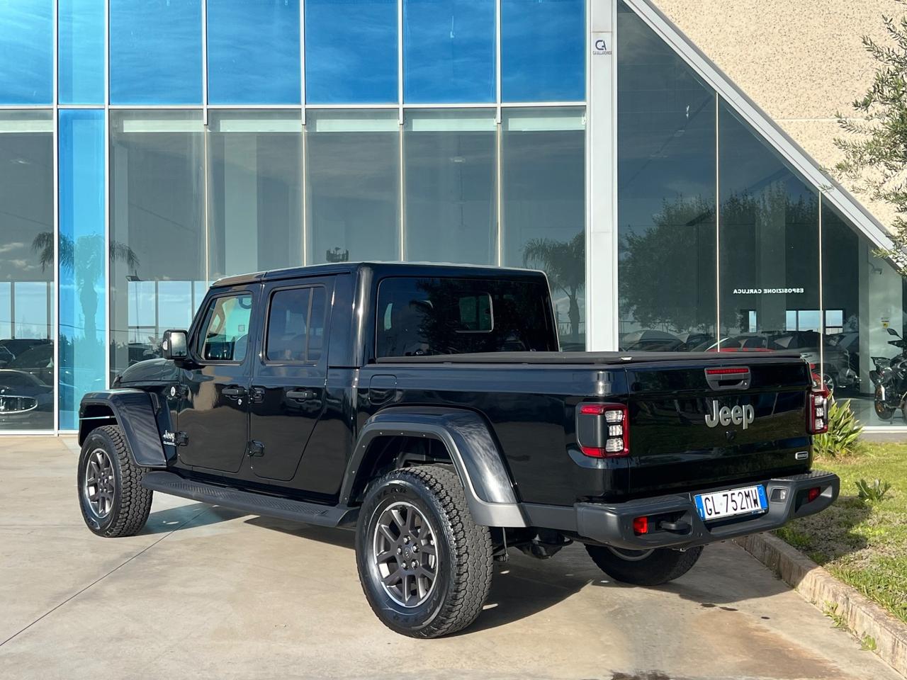 Jeep Gladiator V6 AUTOCARRO offerta T-Stock prezzo imperdibile