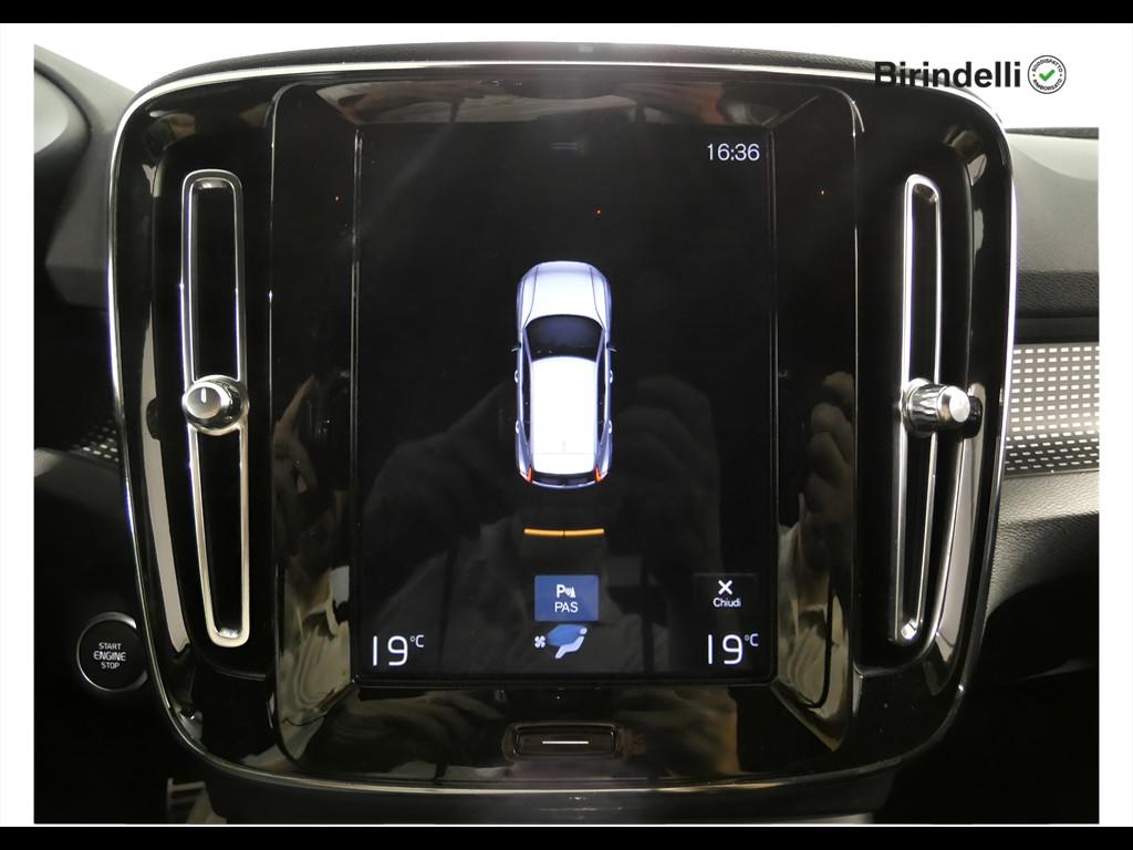 VOLVO XC40 (2017-->) - XC40 T4 Geartronic R-design