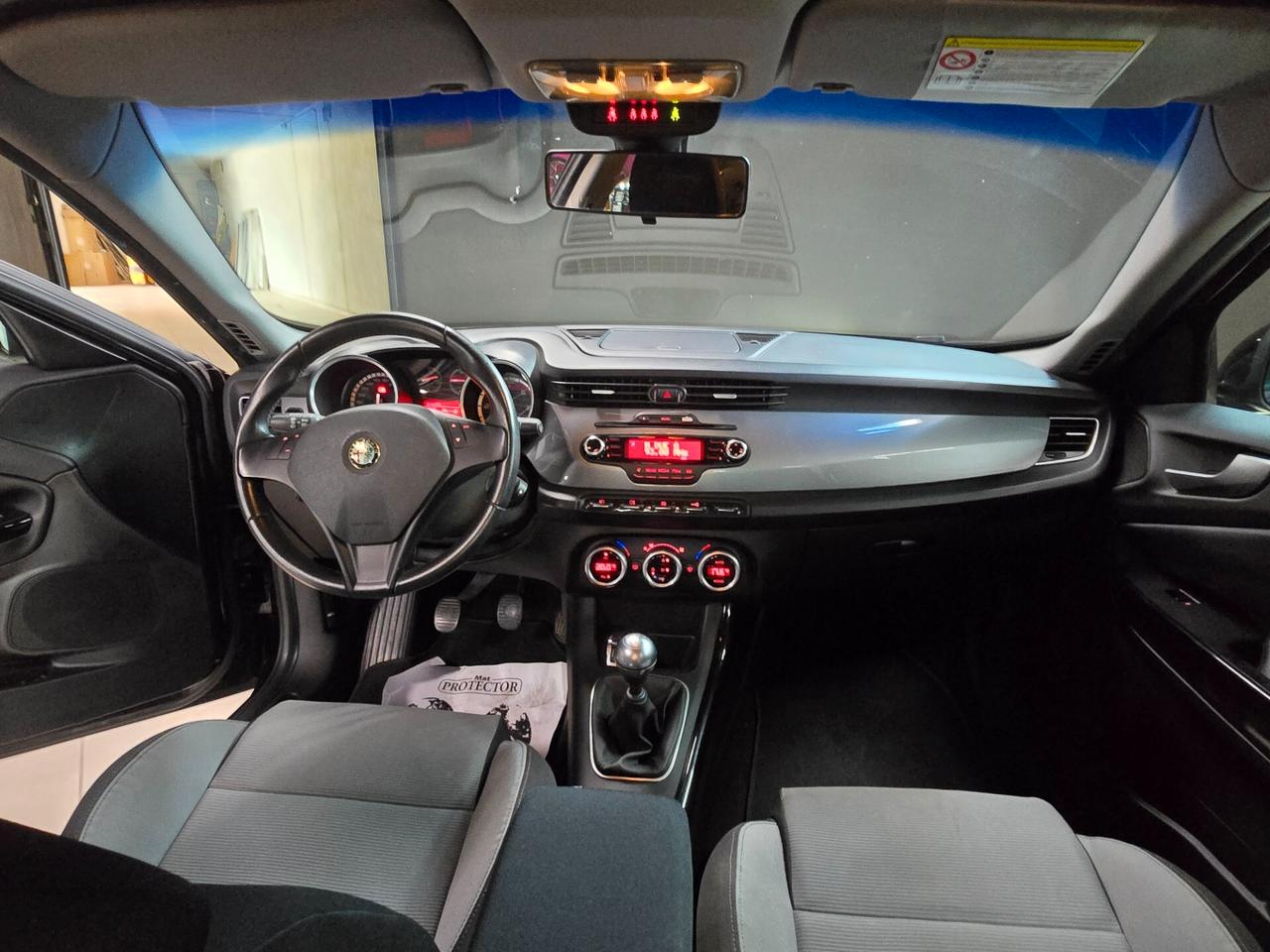 Alfa Romeo Giulietta 2.0 JTDm-2 140 CV Distinctive